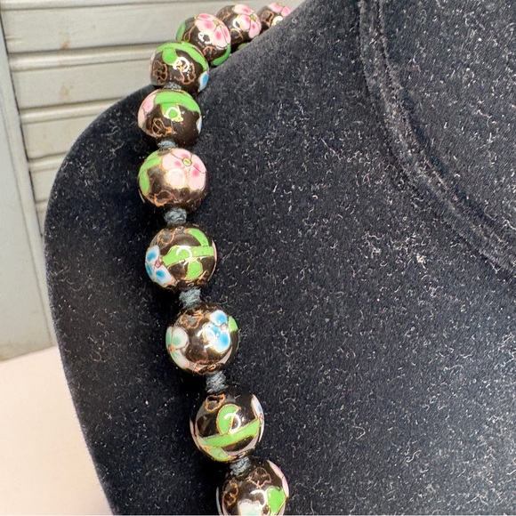 Vintage Cloisonne Beaded Enamel Floral Ball Necklace 24" Long - Picture 2 of 8